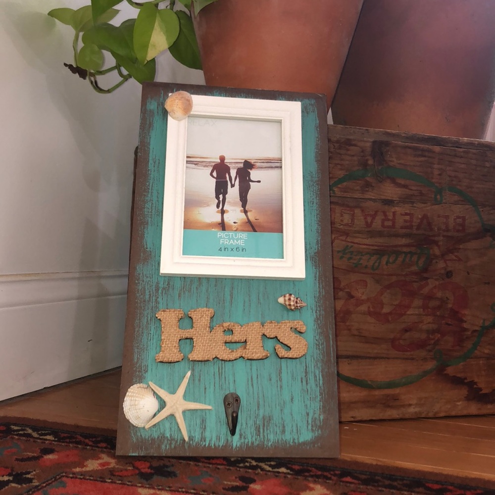 Bathroom hook - hers